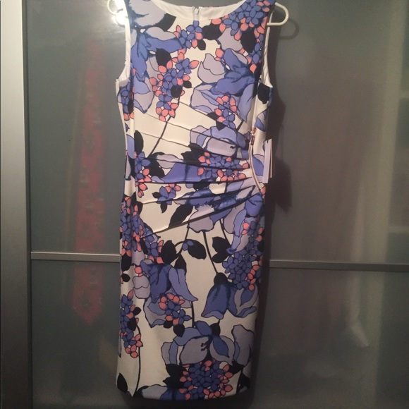 Floral Ivanka Trump Dress - Picture 3 of 8